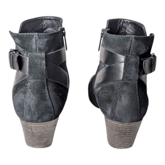 AQUATALIA Farin Black Suede Ankle Boot Size 9.5 - Picture 5 of 8